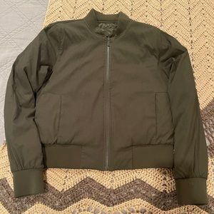 Lululemon Non Stop Bomber - Reversible - Size 6
